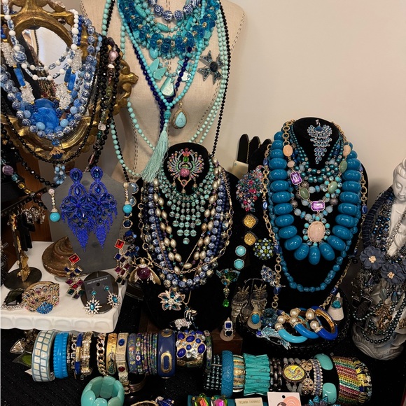 jewelry item live sale 1/31/2025 6:00pm Pacific - Picture 5 of 16